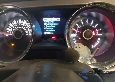 2013 Ford Mustang V6 Premium from USA, damaged, VIN 1ZVBP8EM7D5250033